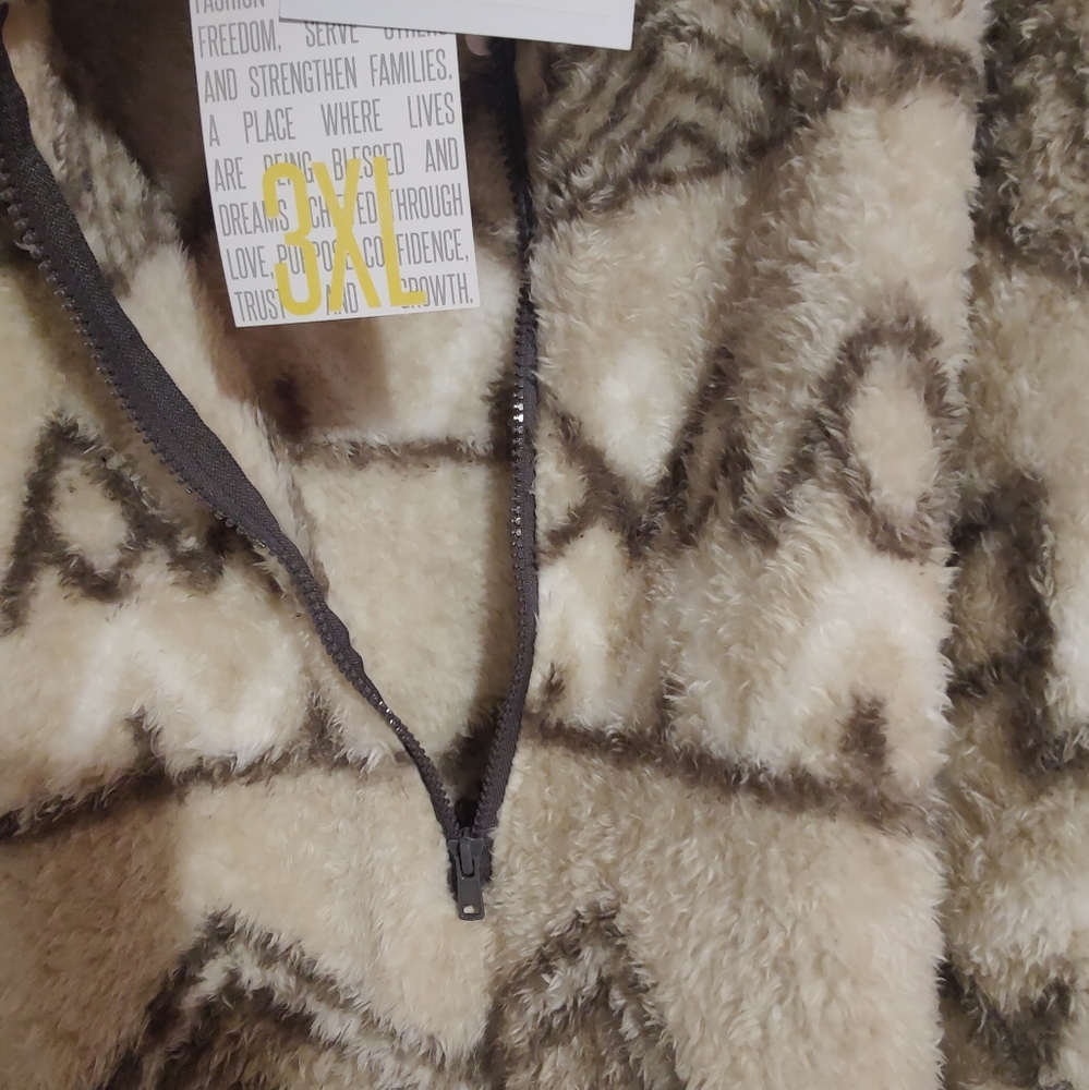 Half zip pullover - Picture 2 of 4